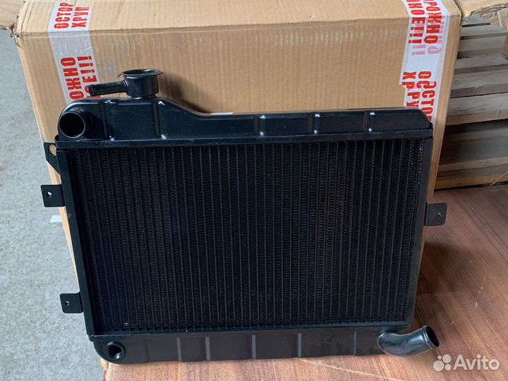 Радиатор охлаждения 2103-06 медный