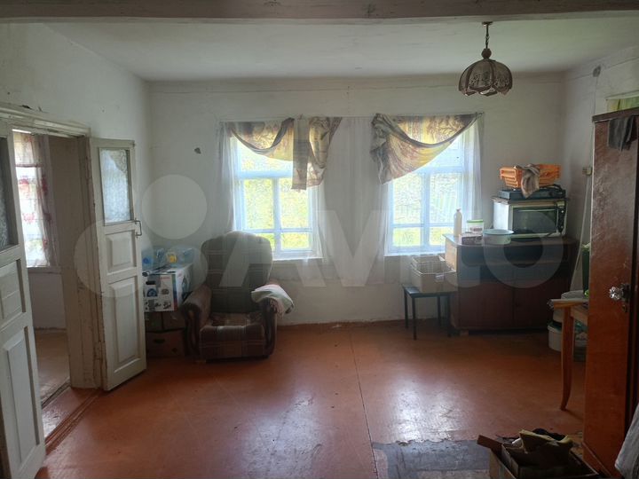 Дом 32 м² на участке 7 сот.