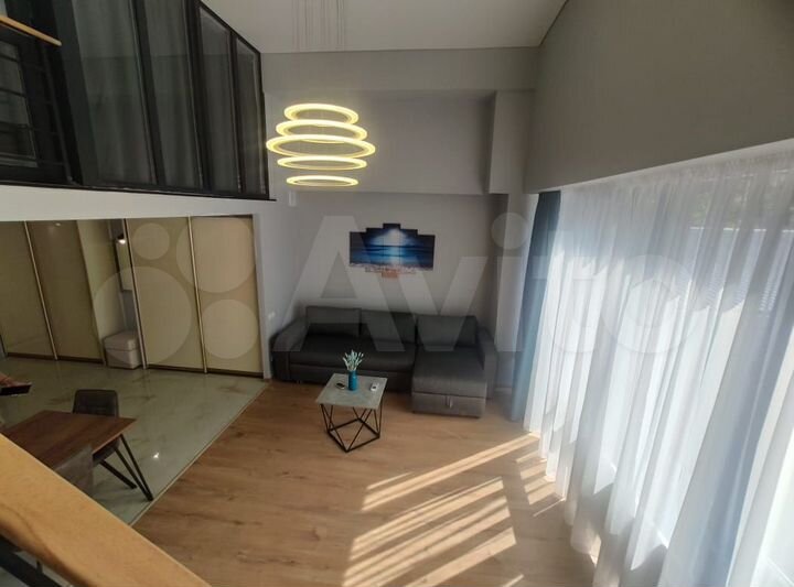 3-к. квартира, 80 м², 2/4 эт.