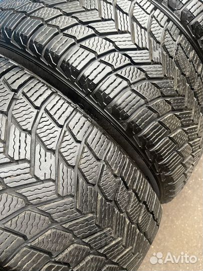 Michelin X-Ice Snow 225/50 R17 98H