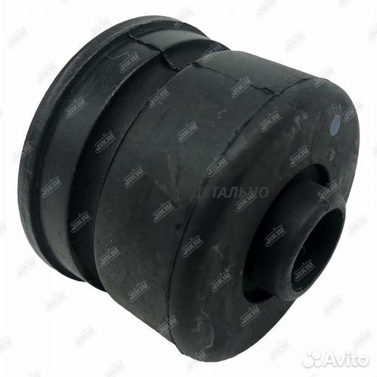 Сайлентблок рычага lexus LX470 UZJ100 98-07/land c