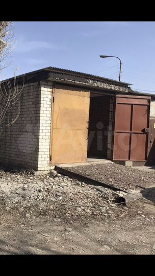 Гараж, > 30 м²