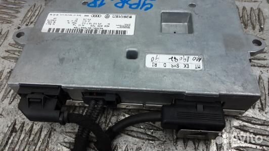 Блок управления audi A6 C6 (9BR18NC01)