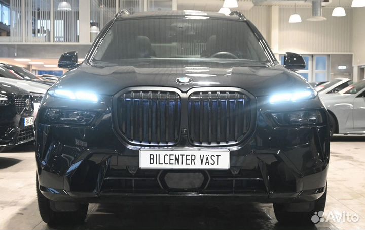 BMW X7 3.0 AT, 2024, 1 км