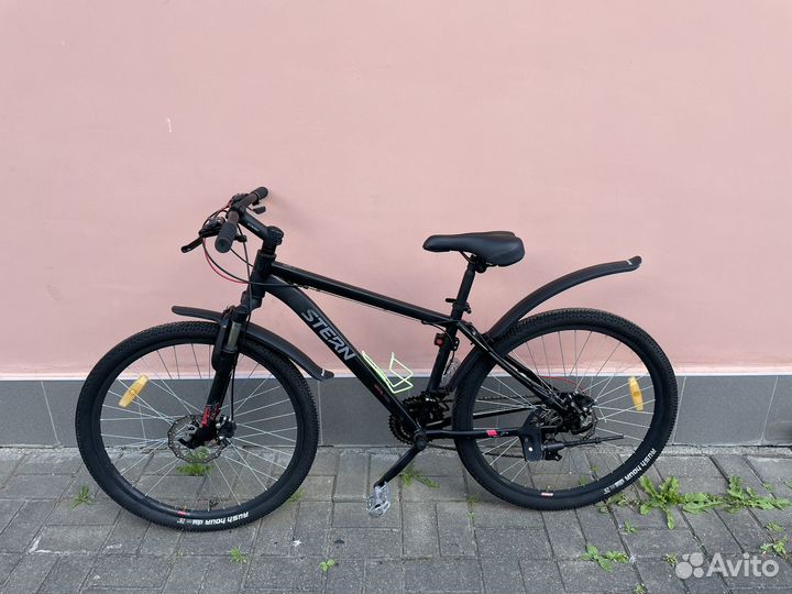 Stern Dynamic 2.0 Disc скоростной велосипед