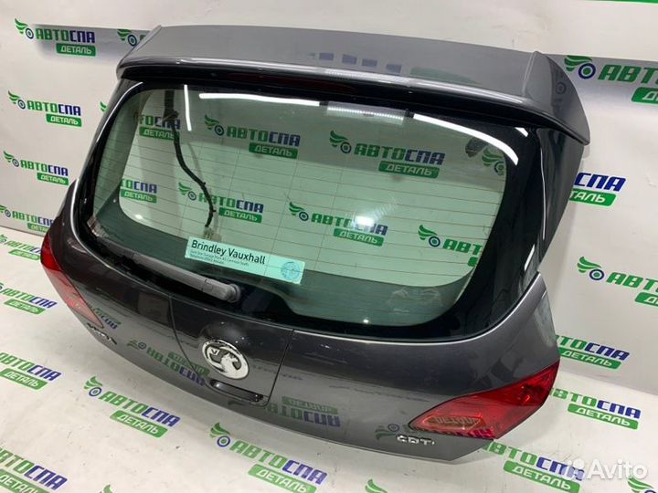 Крышка багажника в сборе задняя Opel Astra J