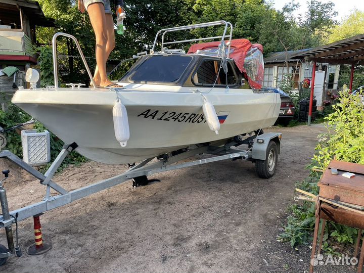 Катер финский