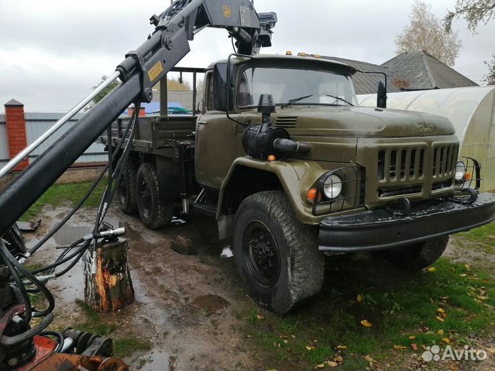 ЗИЛ 131 с манипулятором