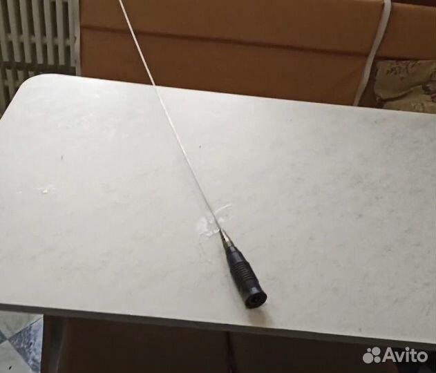 Часть автомобильной антенны