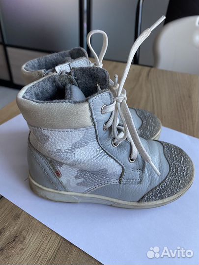 Ботинки демисезоные