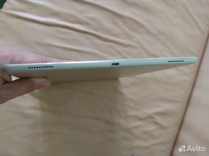 iPad pro 12 9 2017, на запчасти