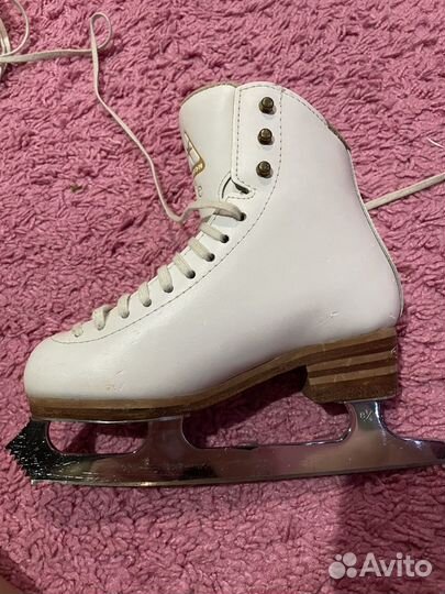 Фигурные коньки jackson elle