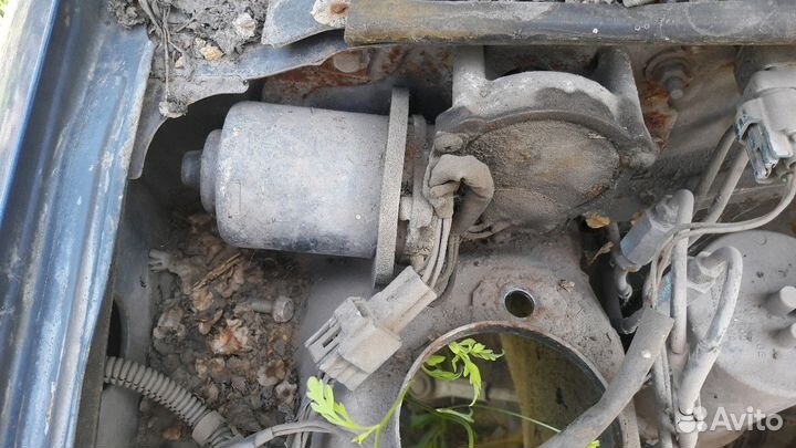 Моторчик дворников субару вивио