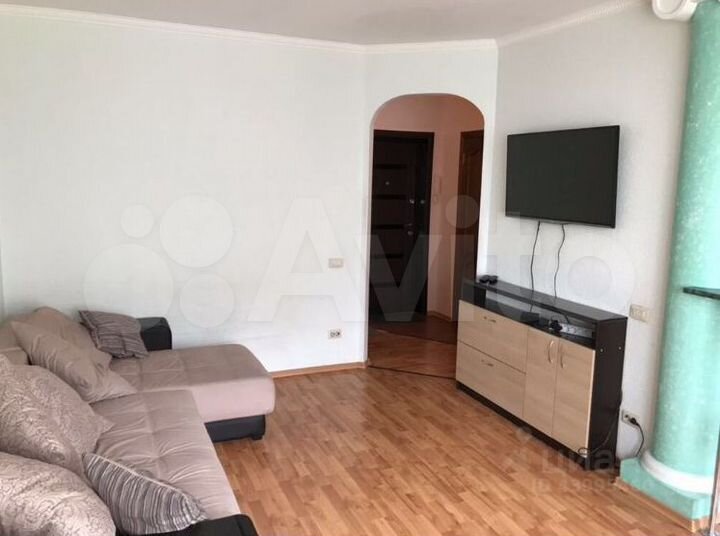 2-к. квартира, 52 м², 7/10 эт.
