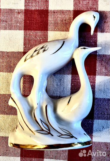 Фарфоровая статуэтка-винтаж