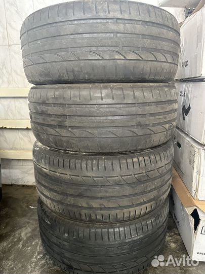 Bridgestone Potenza S001 245/45 R19 и 275/40 R19