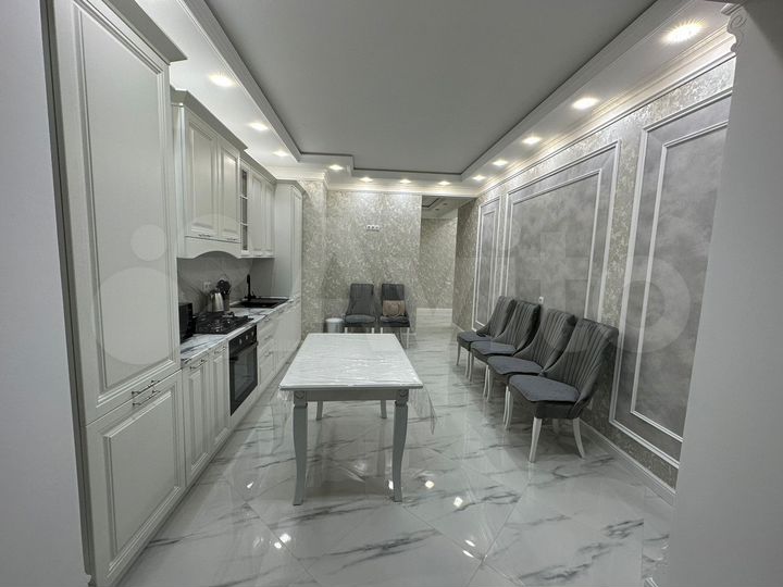 1-к. квартира, 60 м², 7/15 эт.