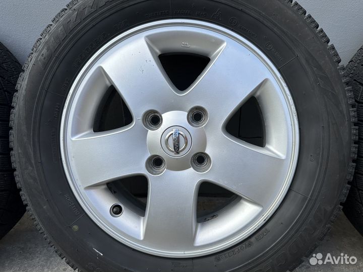 Зимние колёса 195/65R15 Bridgestone Nissan NV200