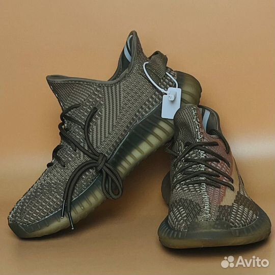 Кроссовки Adidas Yeezy boost 350. Размер 41-46