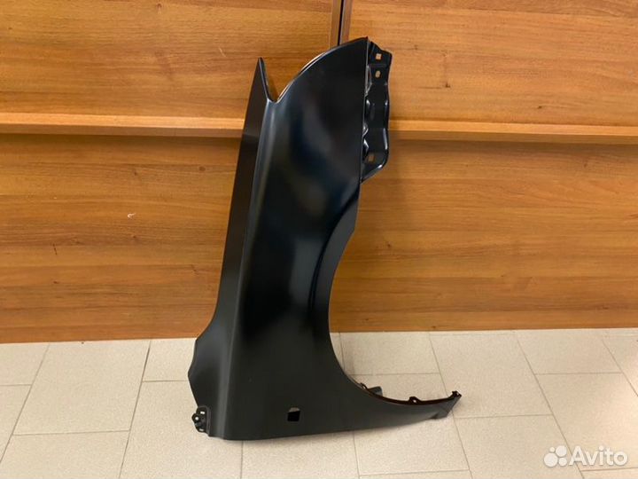Крыло переднее правое Toyota Avensis T250 03-06