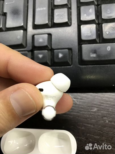Apple airpods pro