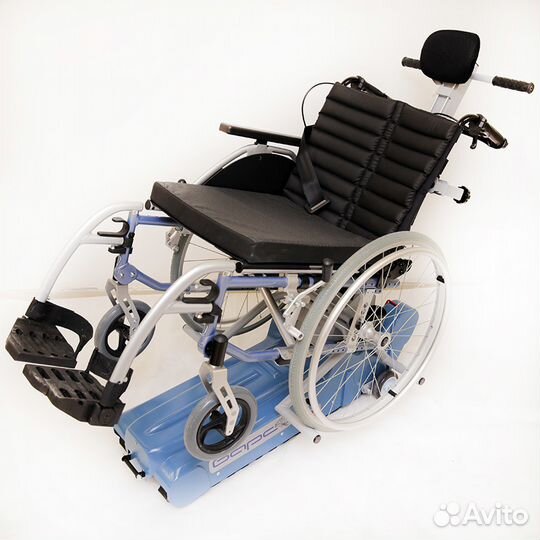 Подъемник для инвалидов лестничный