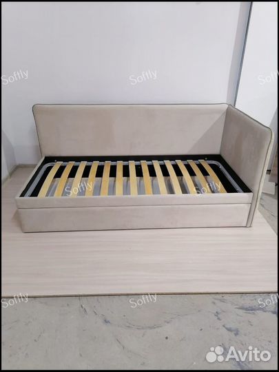 Детская кровать с мягкими бортиками