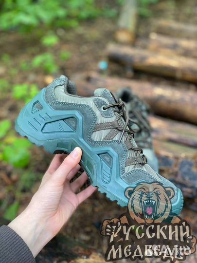 Тактические кроссовки lowa