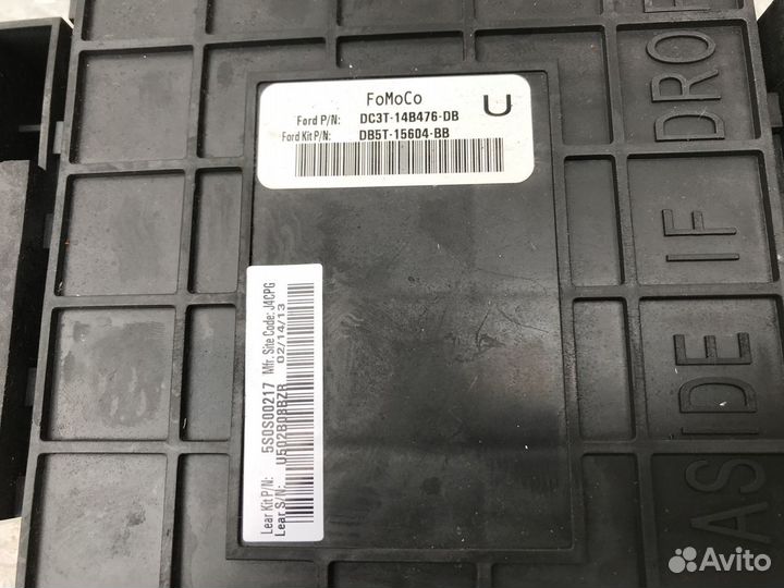 Блок предохранителей Ford Explorer V 10-15