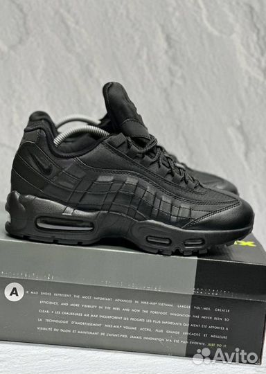 Кроссовки Nike Air Max 95 стильные