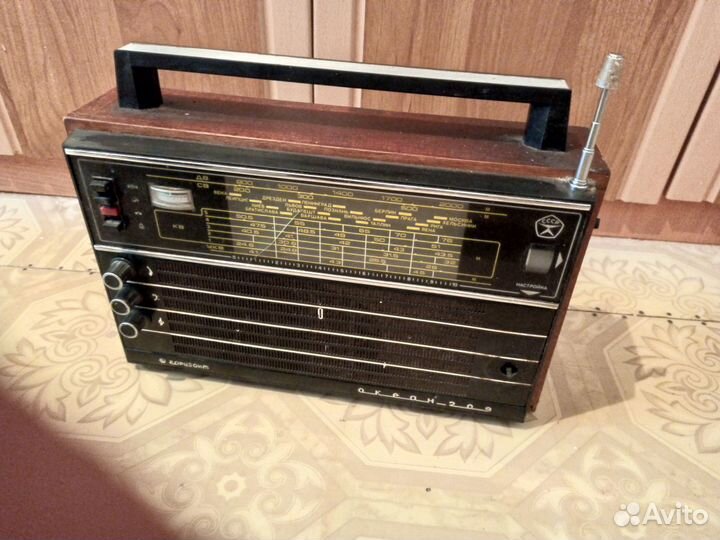 Радиоприёмник Океан 209 Горизонт