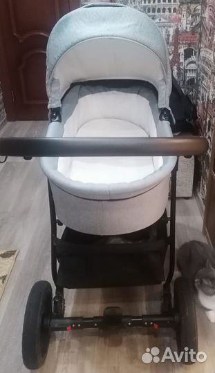 Продаётся коляска, состояние отличное