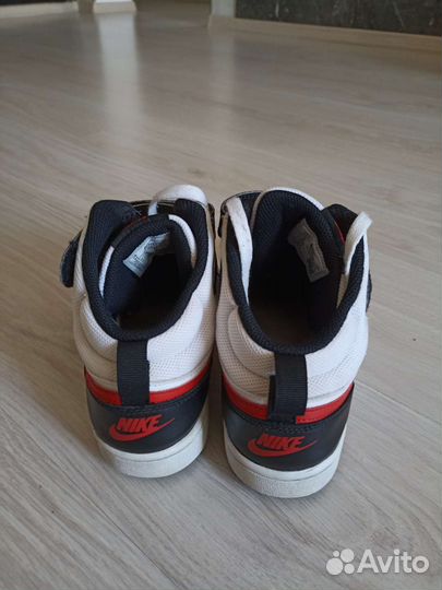 Кроссовки nike