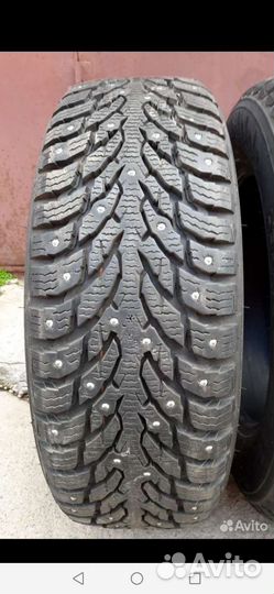 Nokian Tyres Hakkapeliitta 9 215/55 R17