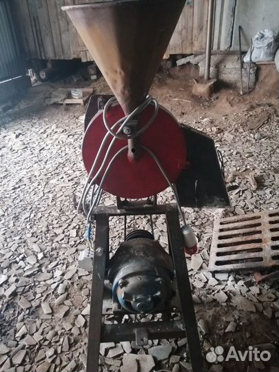 Продам мельницу