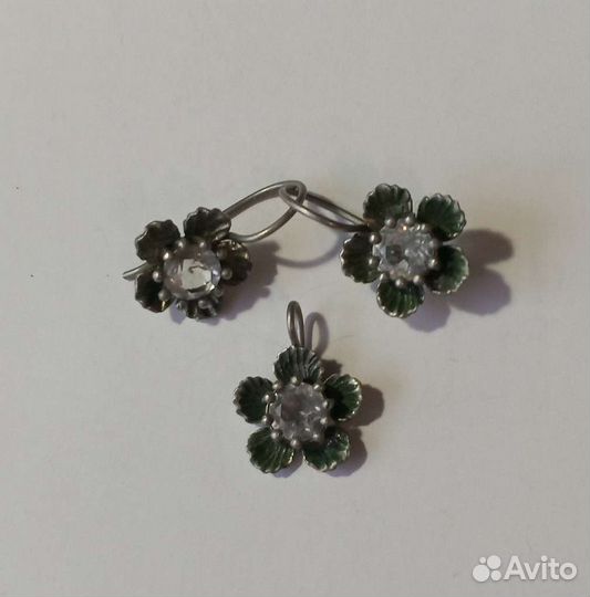 Комплекты украшений