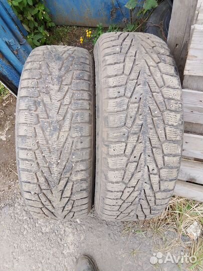 Nokian Tyres Hakkapeliitta 7 235/65 R17