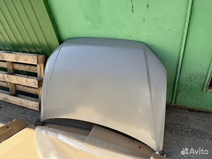 Капот Фольксваген Поло 2015