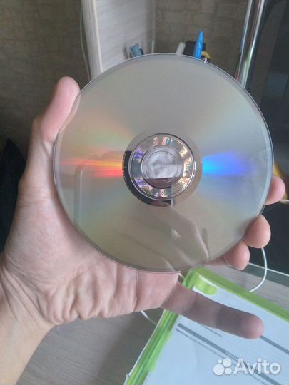 Продам диск с игрой на xbox 365 plants VS zombies