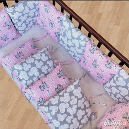 Бортики в кроватку новые