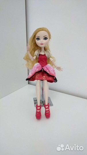 Кукла ever After High Эппл Вайт/Базовая