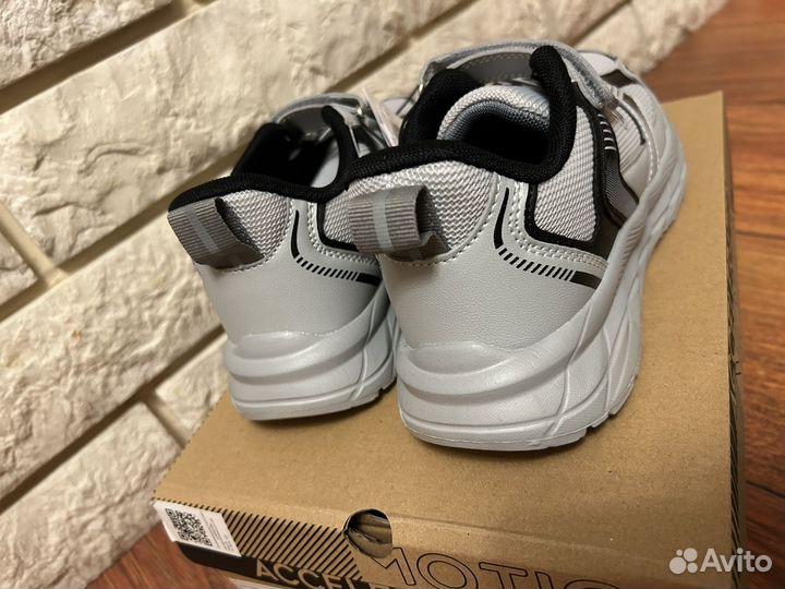 Кроссовки для мальчика