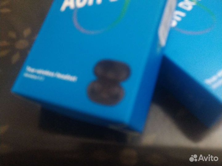 Безпроводные наушники новые