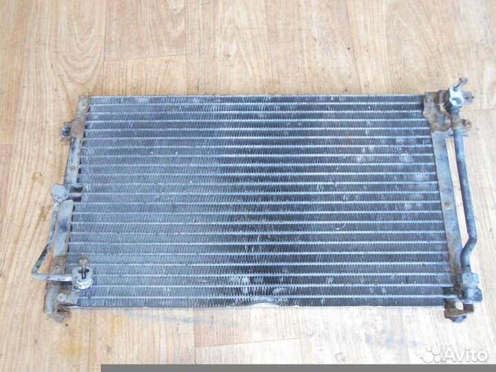 Радиатор кондиционера Mitsubishi Pajero/Montero I
