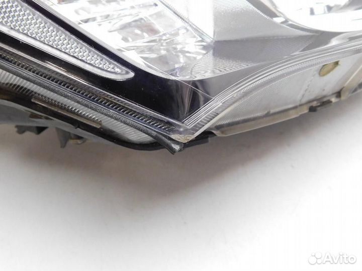 Фара правая Hyundai Grand Santa Fe/Santa Fe