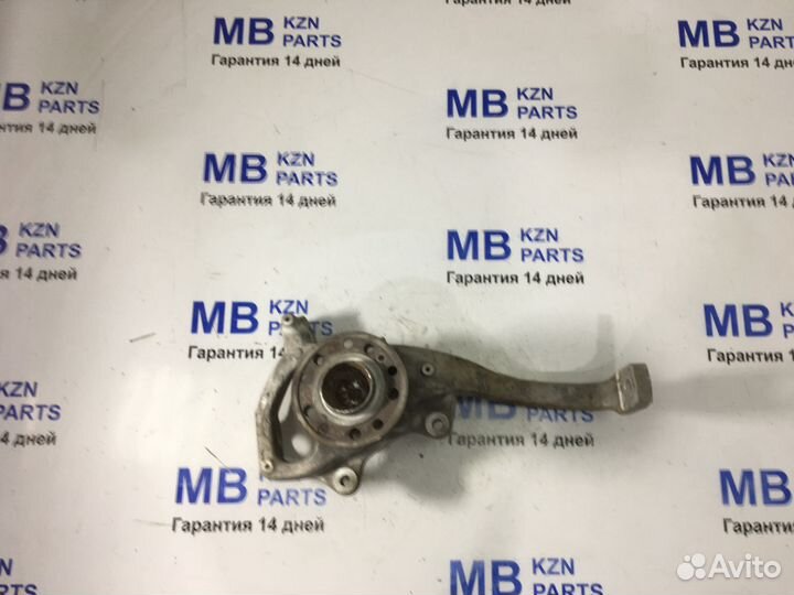 Кулак Mercedes w205 арт 01078