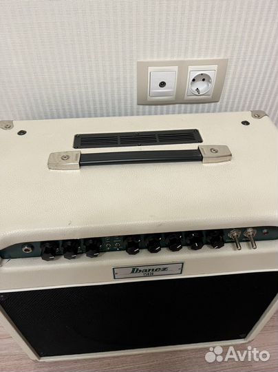 Комбоусилитель Ibanez