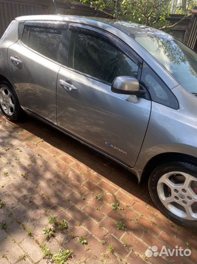Nissan Leaf 109 л.с. AT, 2014, 130 000 км