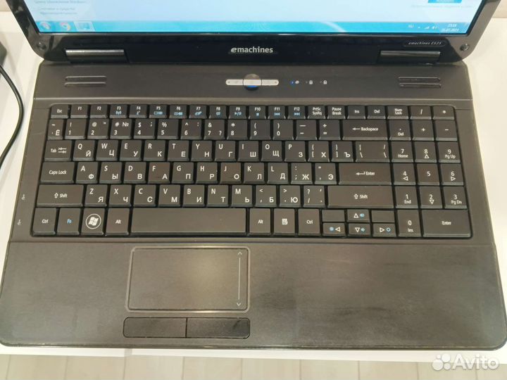 Шустрый ноутбук eMachines Интел 2 ядра 3 Гб