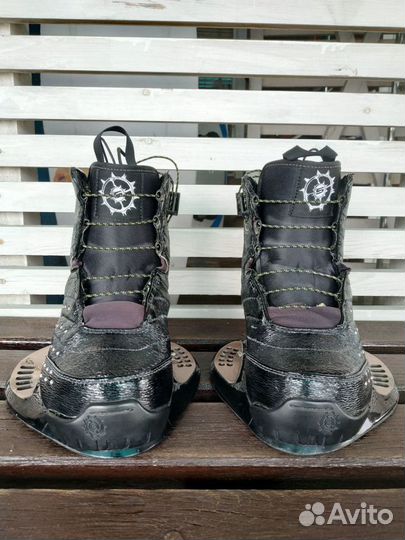 Крепления жен Slingshot Jewel US7 (used) вейкборд